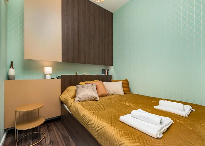 Siedmiogrodzka 7 By Homeprime * Warszawa